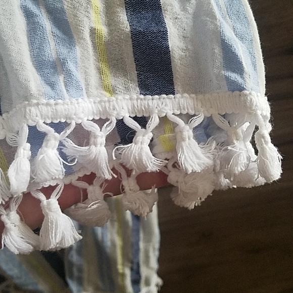 Vince Camuto sheer stripe tassel poncho - Picture 6 of 8